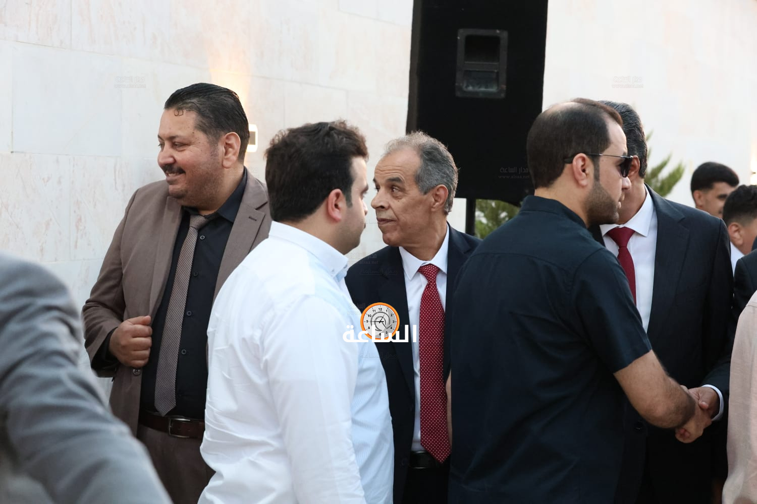 Madar Al-Saa Images 0.9485443359391303