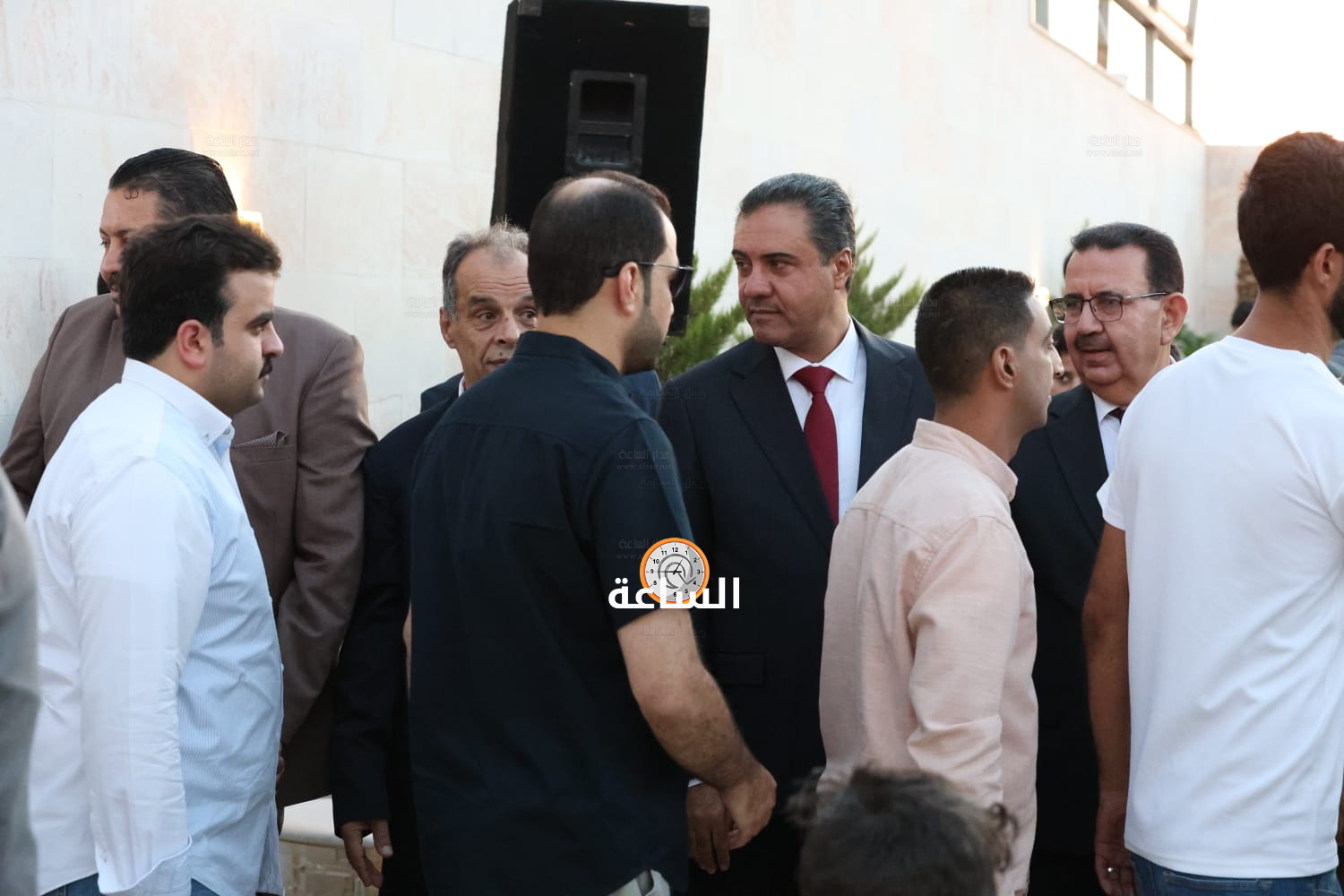 Madar Al-Saa Images 0.20713458320525635