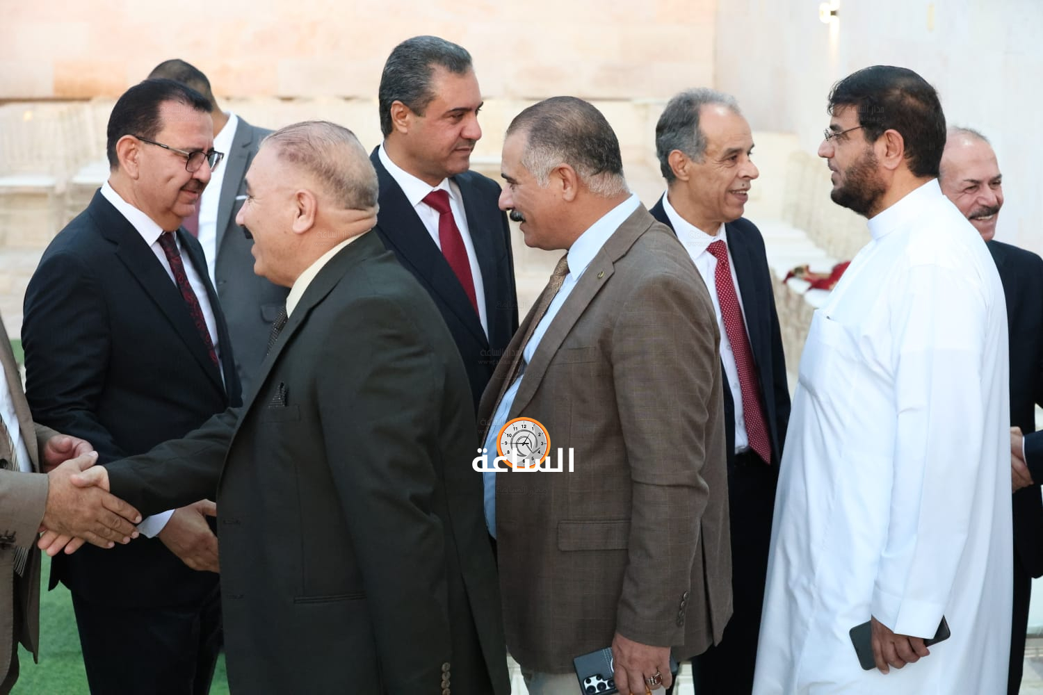 Madar Al-Saa Images 0.5899846187074759