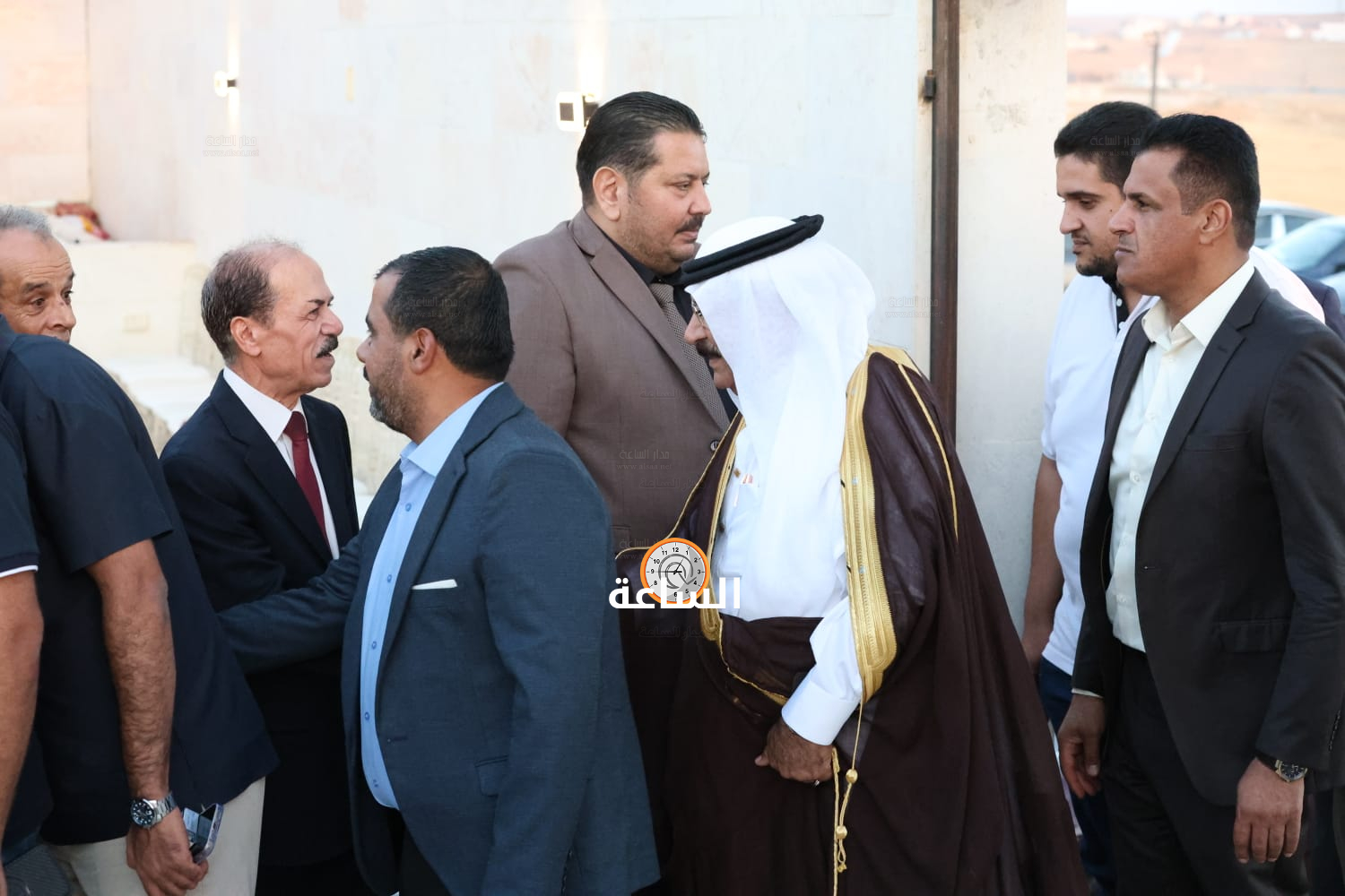 Madar Al-Saa Images 0.7829620791124383