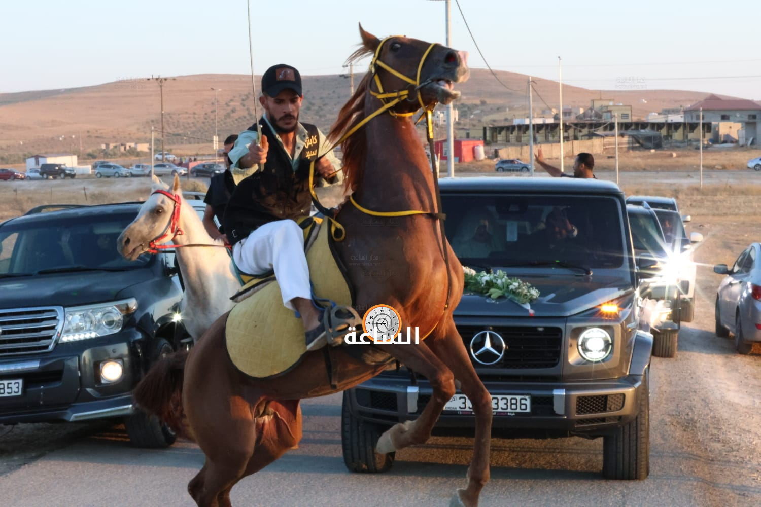 Madar Al-Saa Images 0.22910950120251572