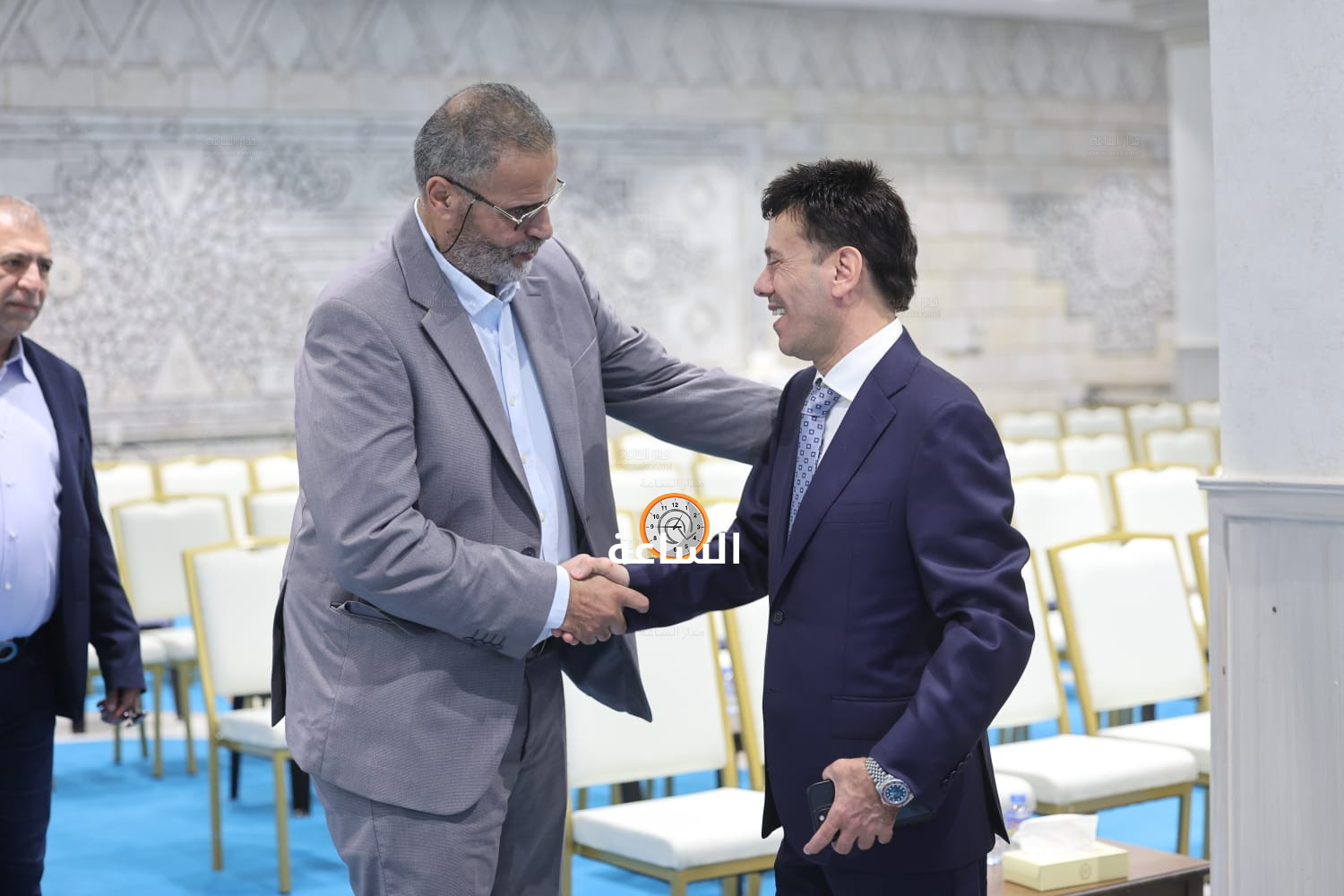 Madar Al-Saa Images 0.4239748058290531