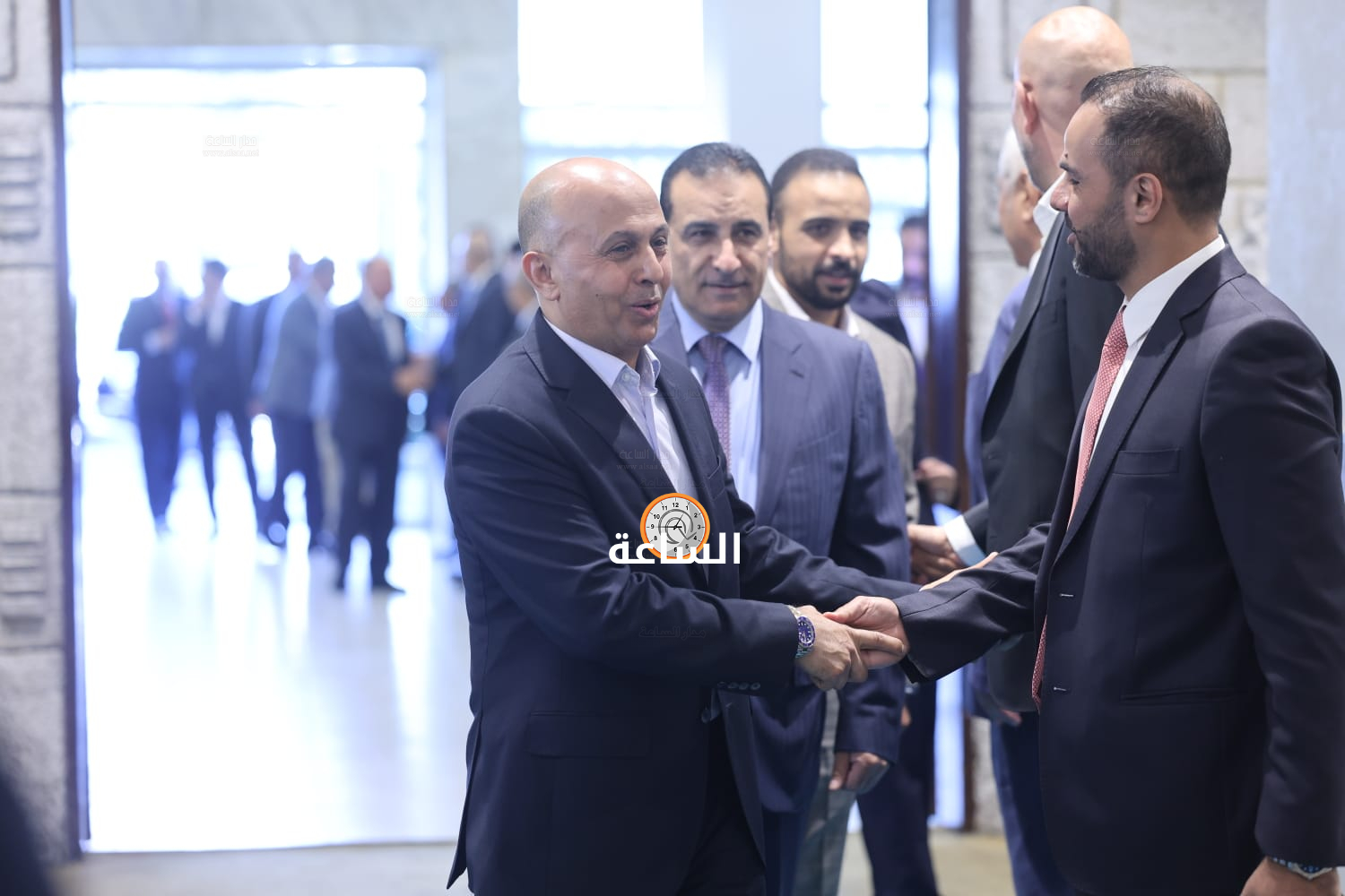 Madar Al-Saa Images 0.5865177960602895
