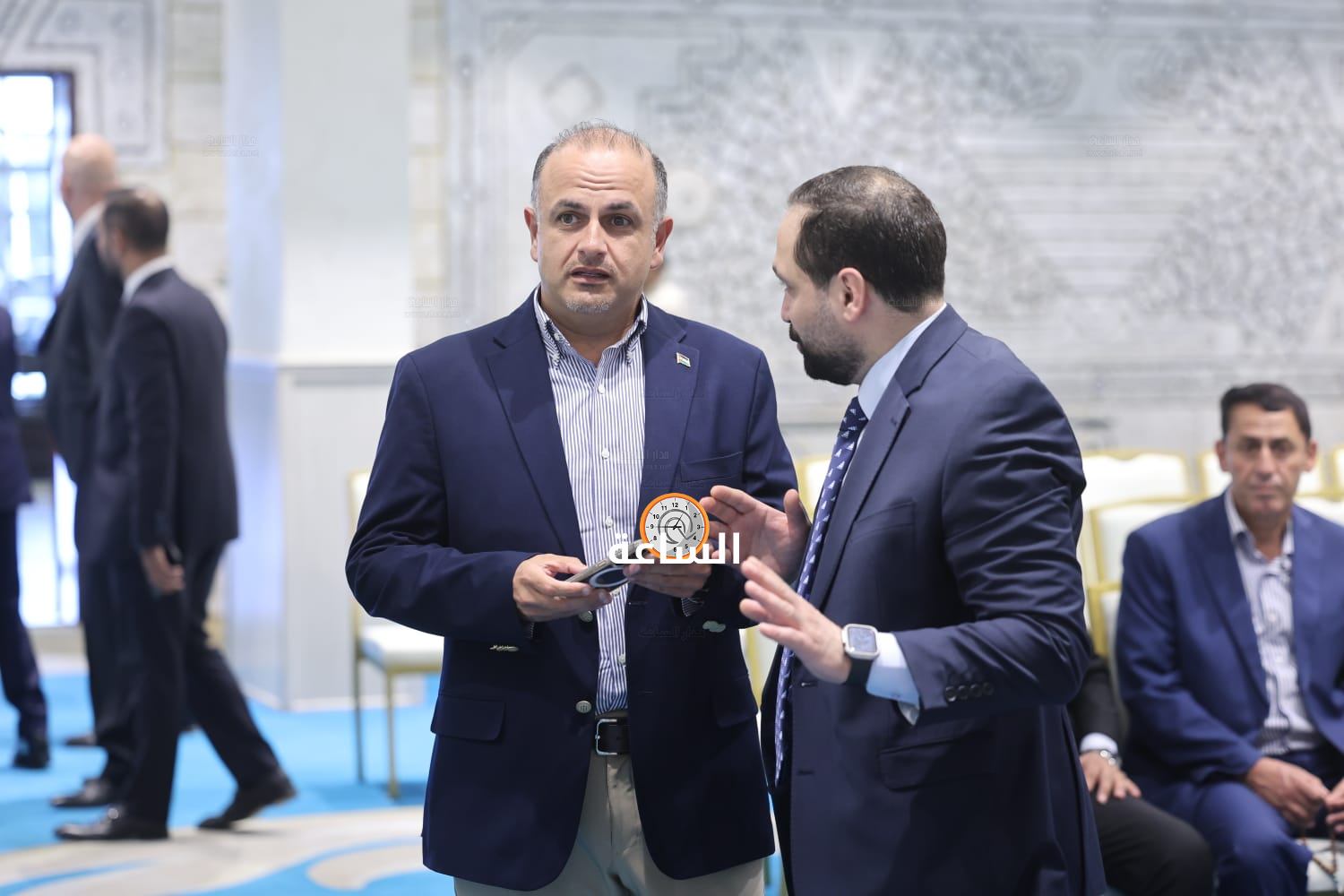 Madar Al-Saa Images 0.7509519481818937