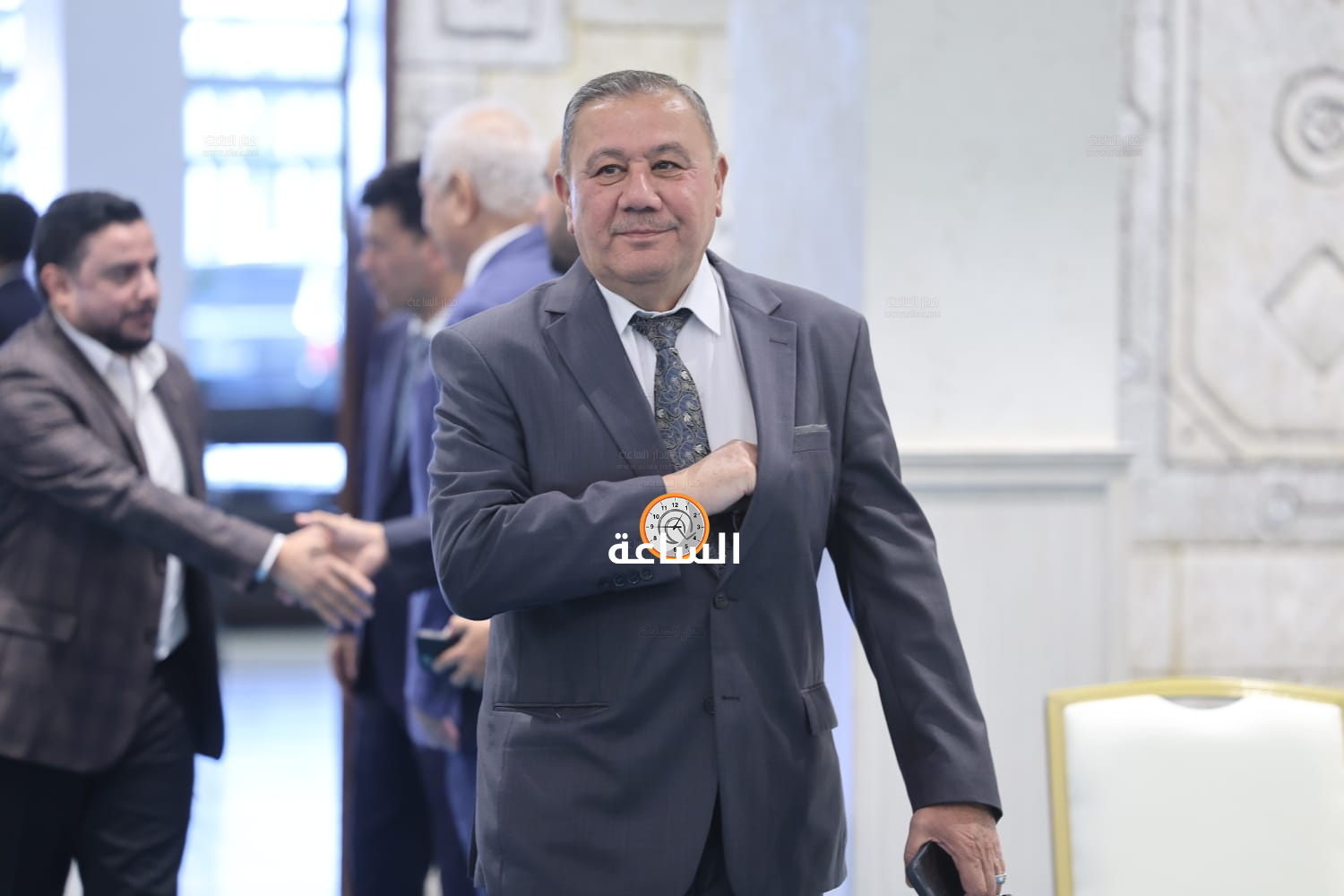 Madar Al-Saa Images 0.8801272808531558