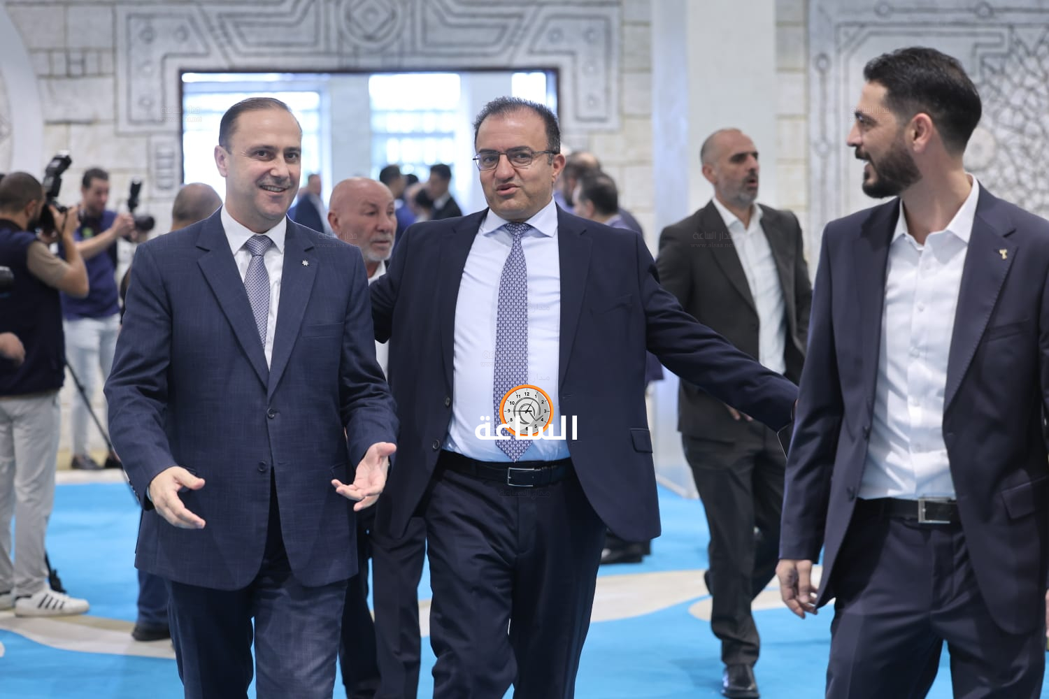 Madar Al-Saa Images 0.3140046429440082
