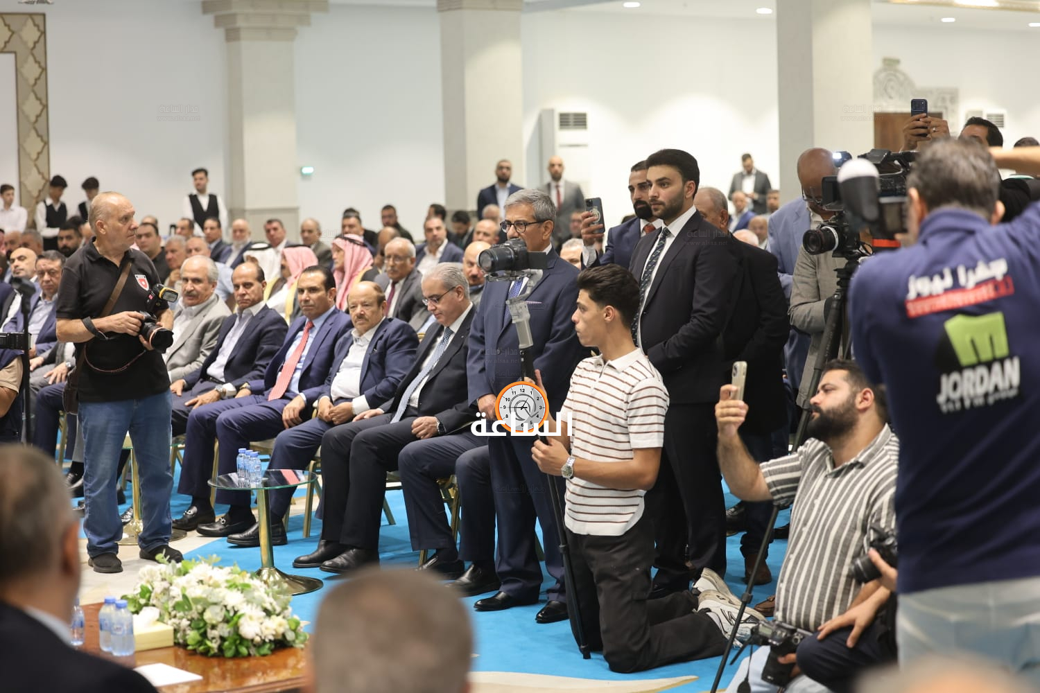 Madar Al-Saa Images 0.8880069386314843