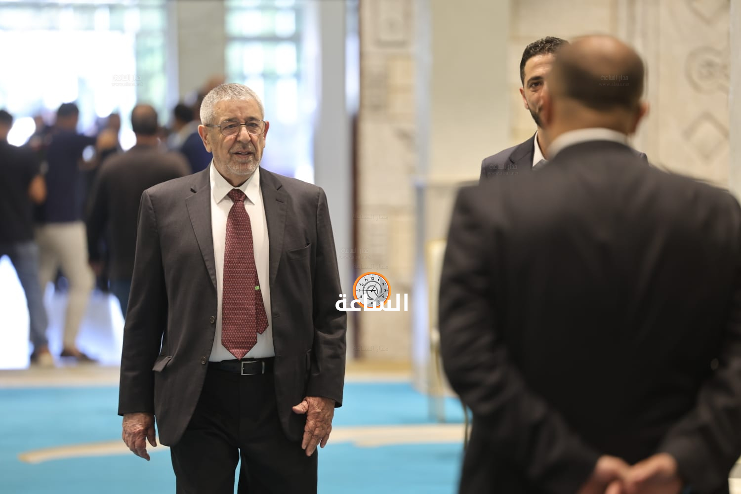 Madar Al-Saa Images 0.5875354663866973