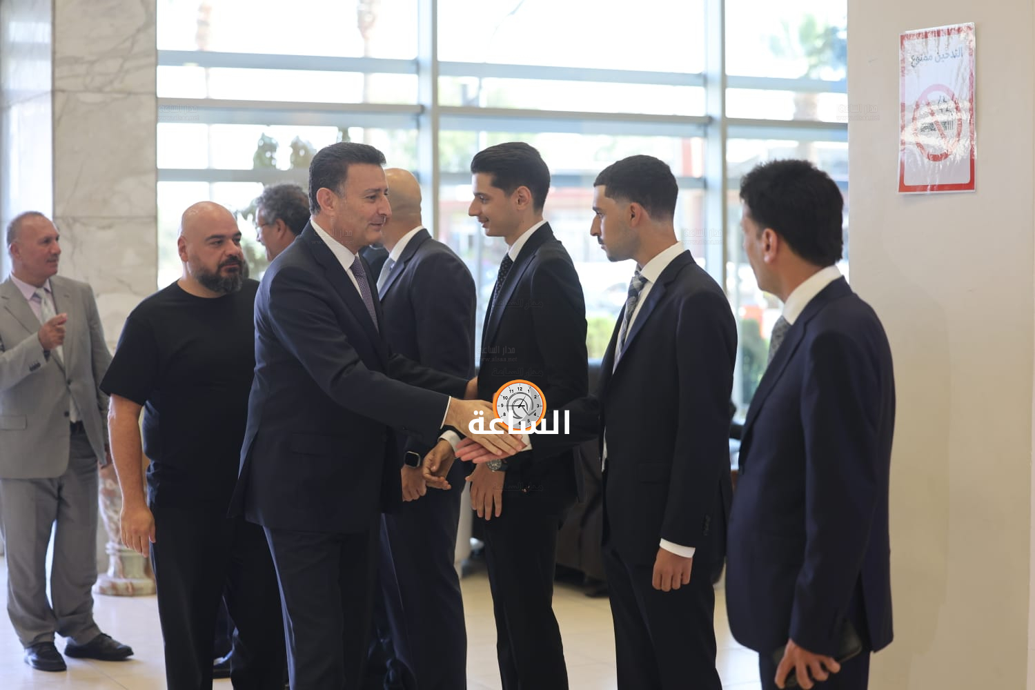 Madar Al-Saa Images 0.057636799218444223
