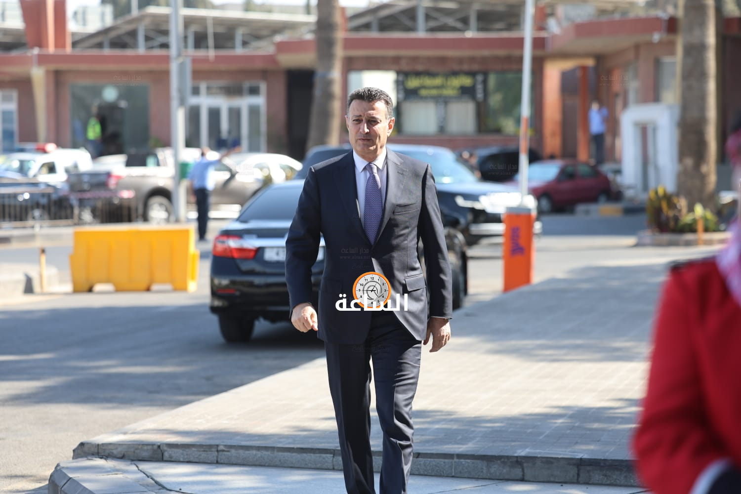 Madar Al-Saa Images 0.8284341526275083