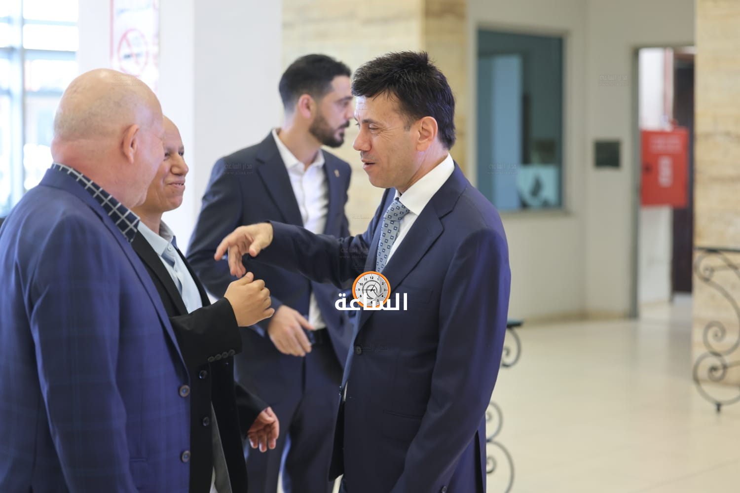Madar Al-Saa Images 0.38347939780183493