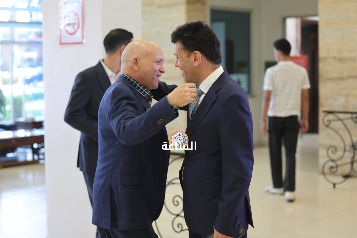 Madar Al-Saa Images 0.8162868143923762