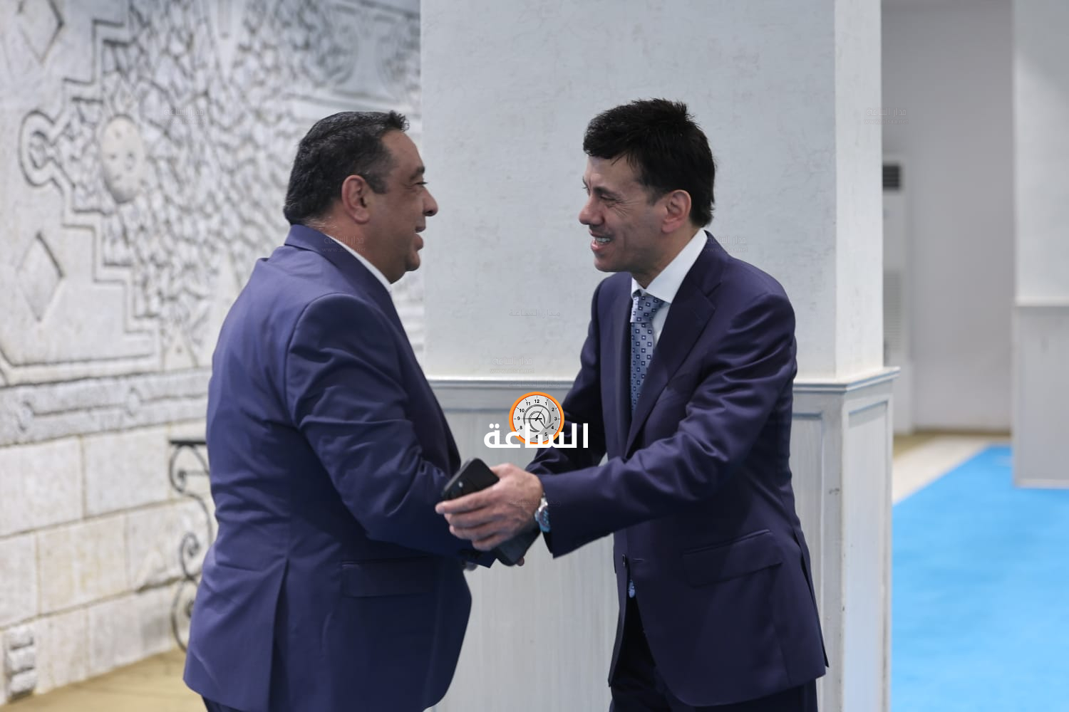 Madar Al-Saa Images 0.6761779911555108