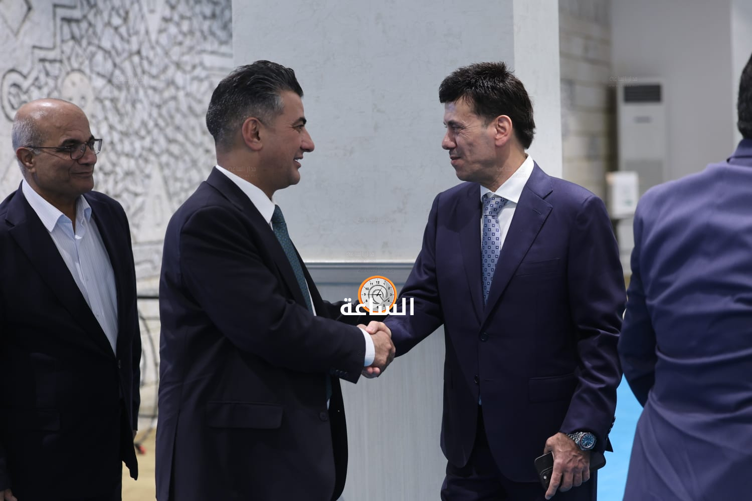 Madar Al-Saa Images 0.6695438758872961