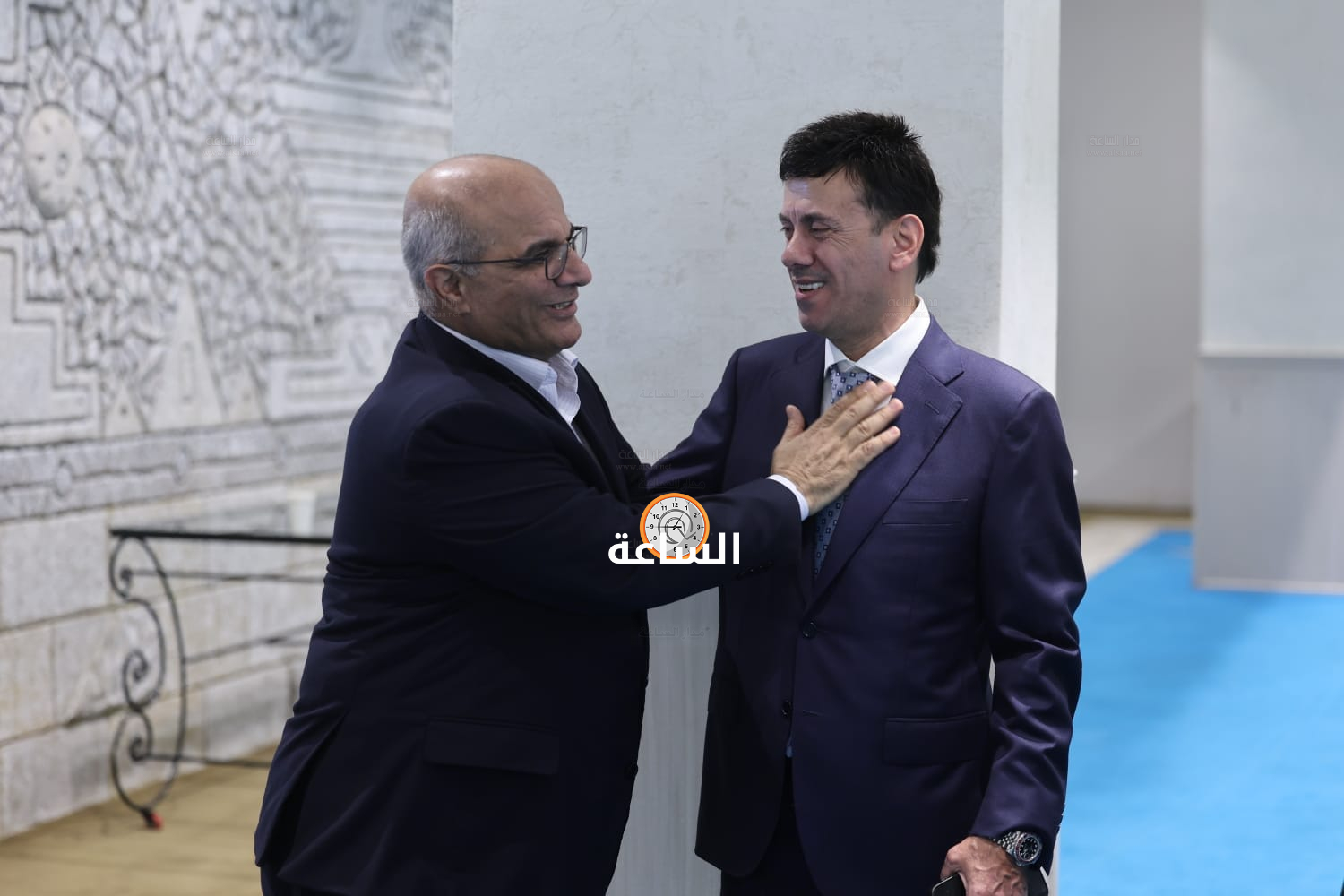 Madar Al-Saa Images 0.013455773424920547