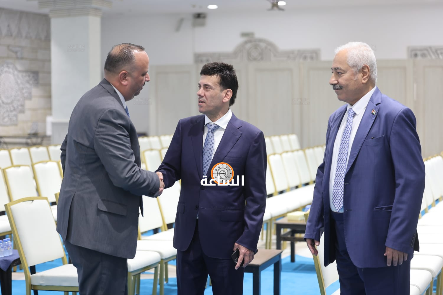 Madar Al-Saa Images 0.2492557136182718