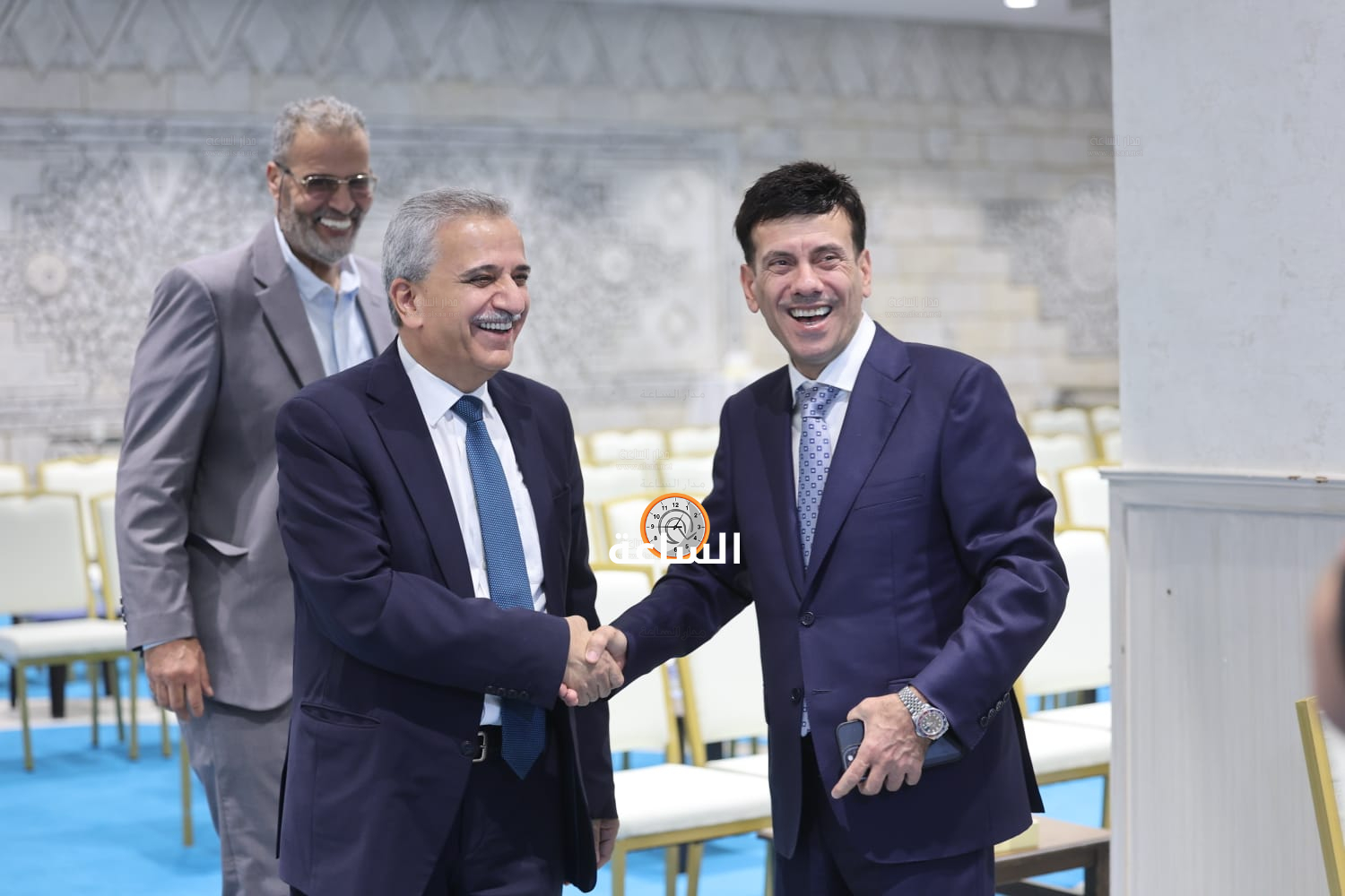 Madar Al-Saa Images 0.8750427004870374