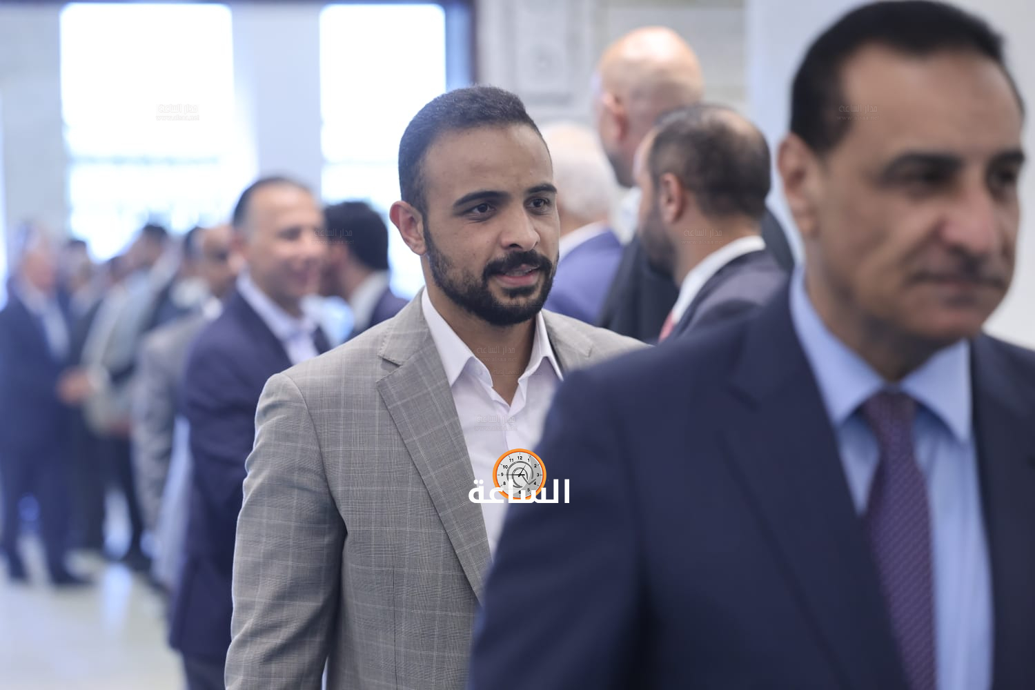 Madar Al-Saa Images 0.9657532289811689