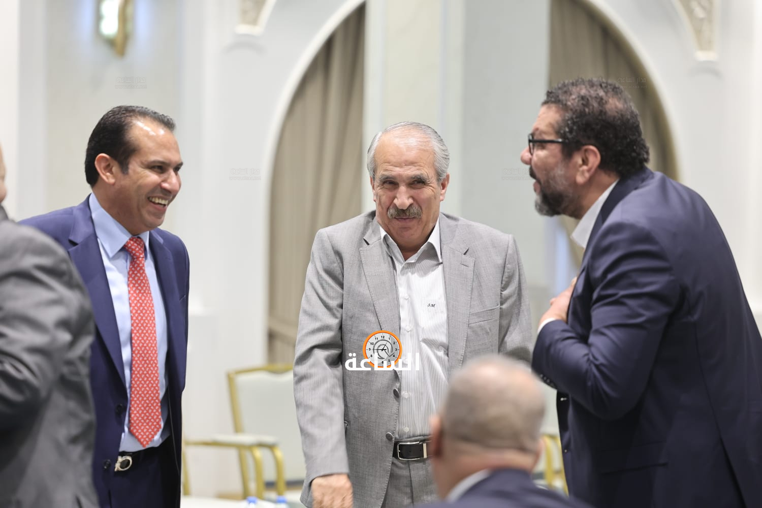 Madar Al-Saa Images 0.9126651768514469