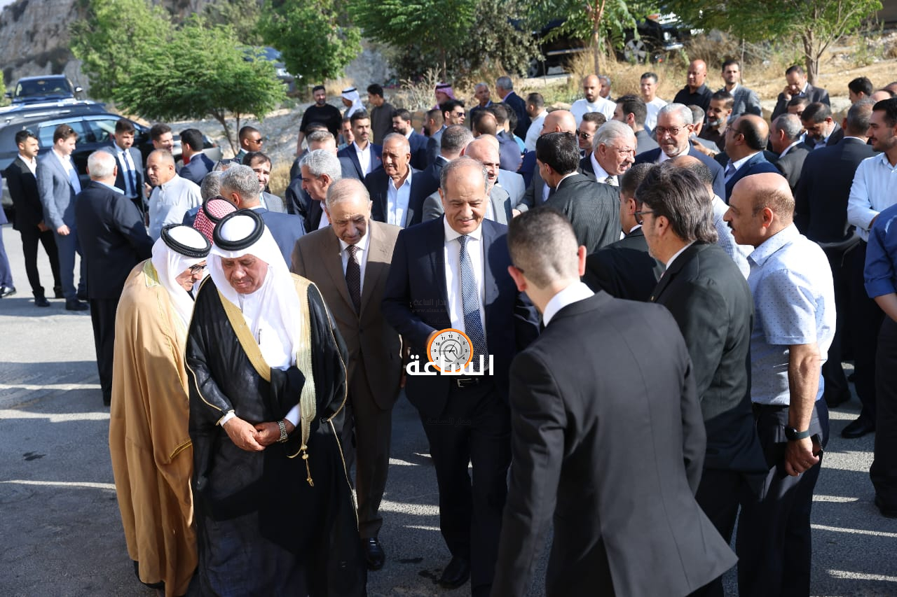 Madar Al-Saa Images 0.9662893482610689