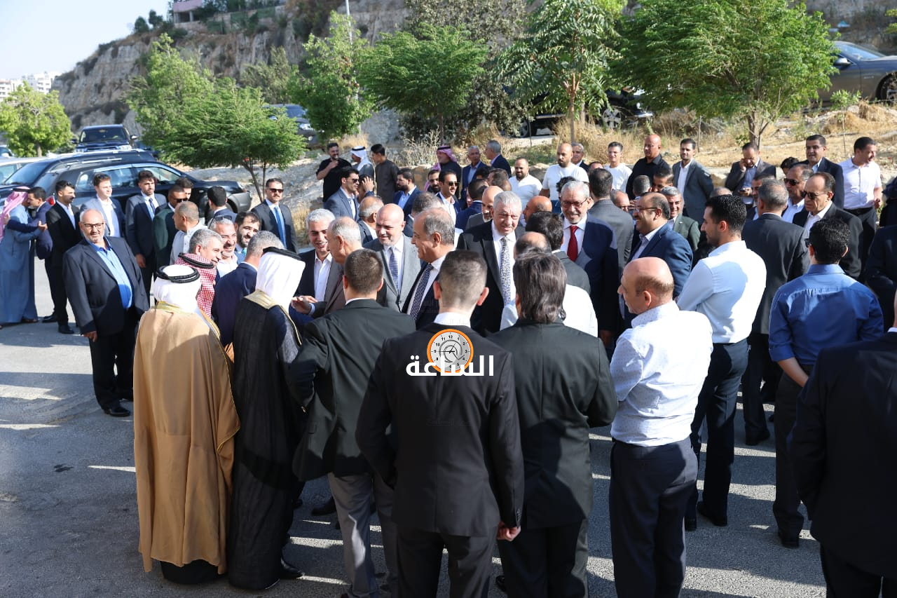Madar Al-Saa Images 0.33121203662187615