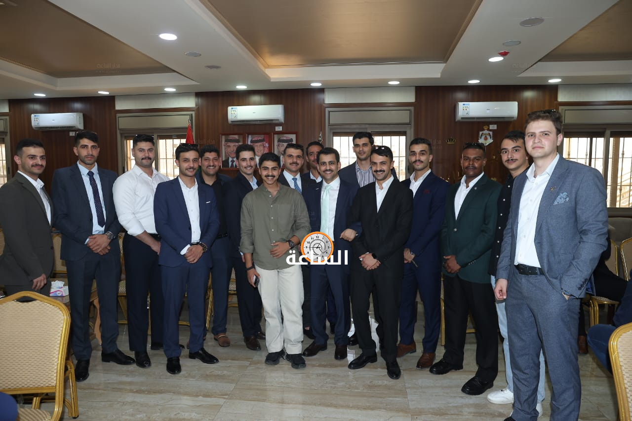 Madar Al-Saa Images 0.710073422653651