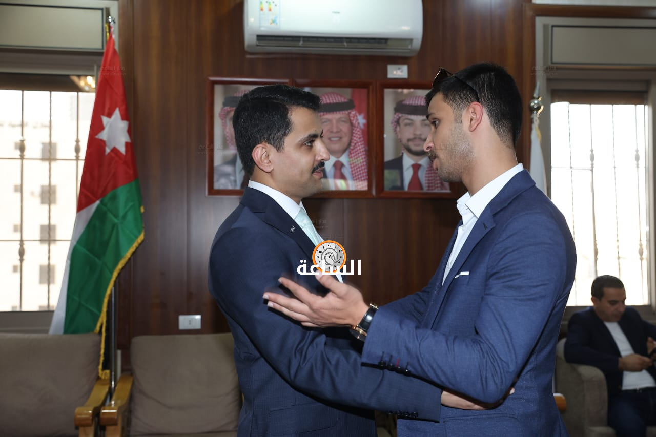 Madar Al-Saa Images 0.3547467673670346