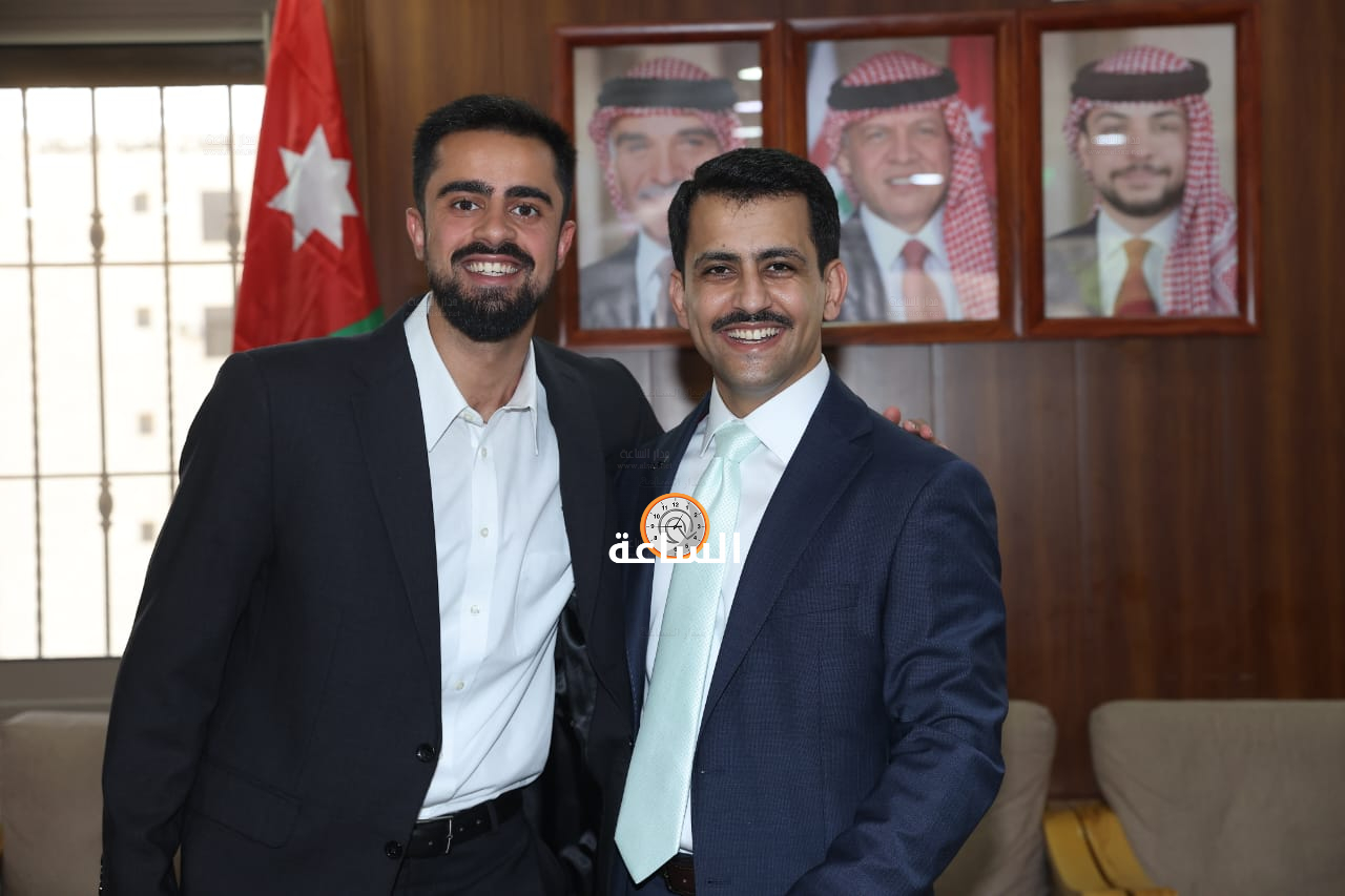 Madar Al-Saa Images 0.34491645039929053