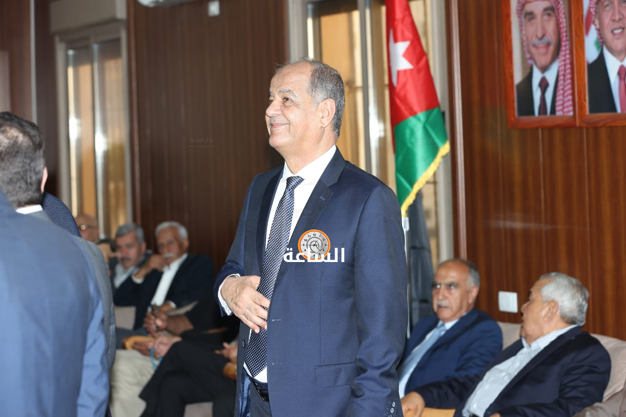 Madar Al-Saa Images 0.38601246085972707