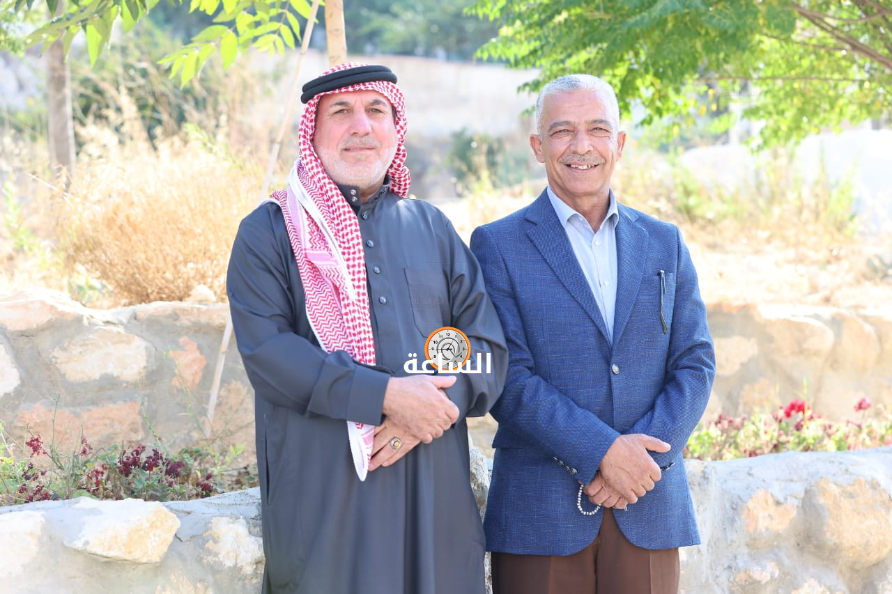 Madar Al-Saa Images 0.22039429724395065