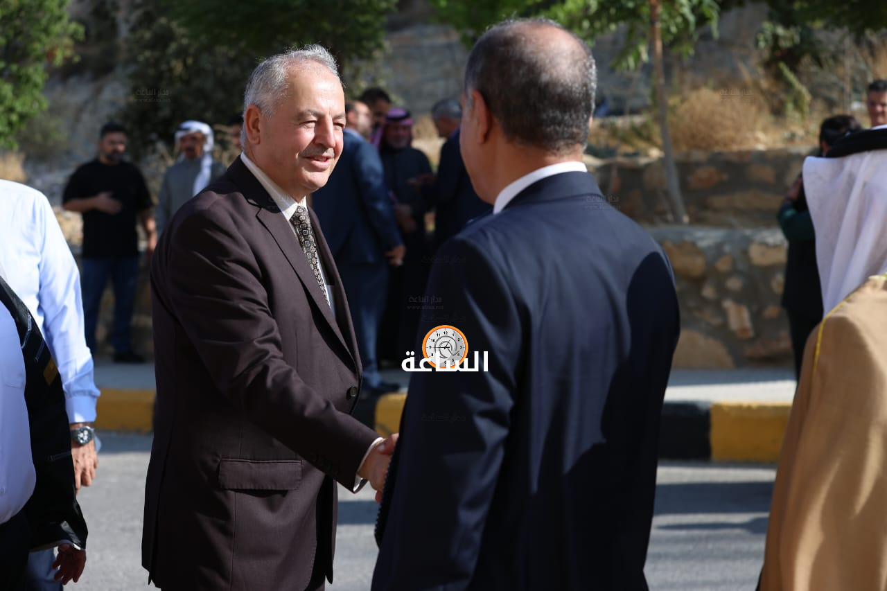 Madar Al-Saa Images 0.8984112641369911