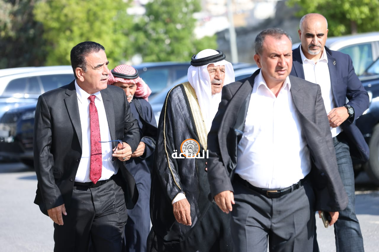 Madar Al-Saa Images 0.03804888720617727