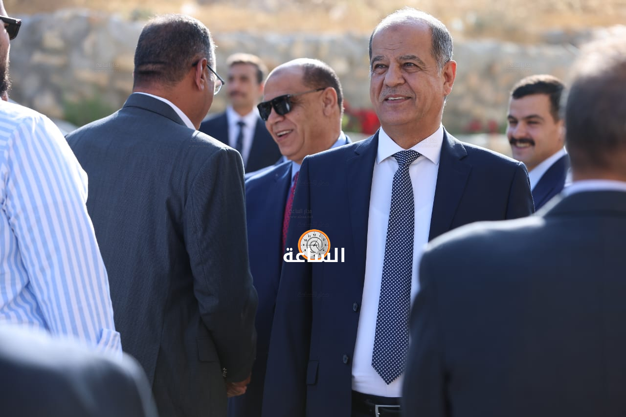 Madar Al-Saa Images 0.22374873226800007