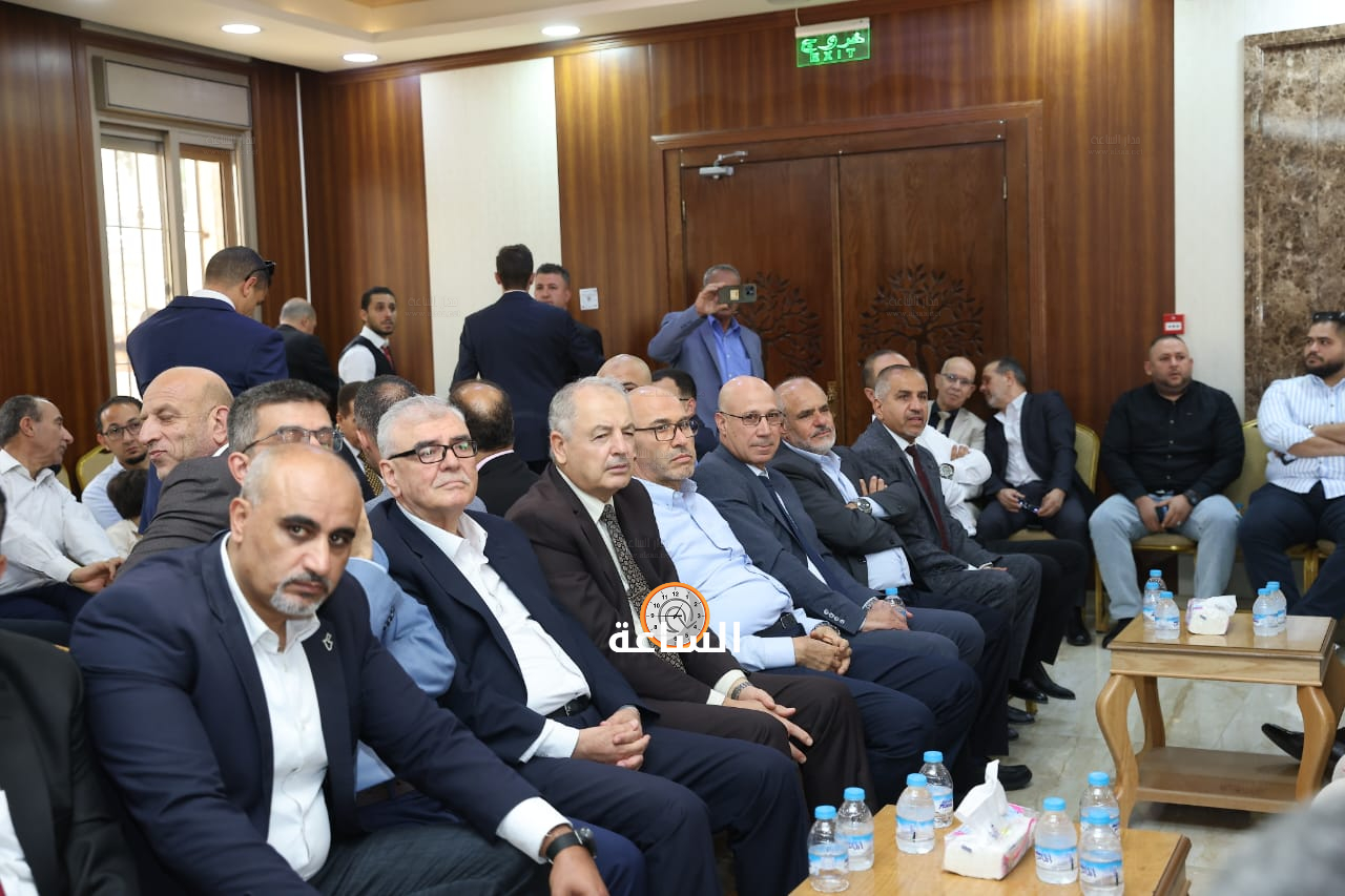 Madar Al-Saa Images 0.3769125449009487