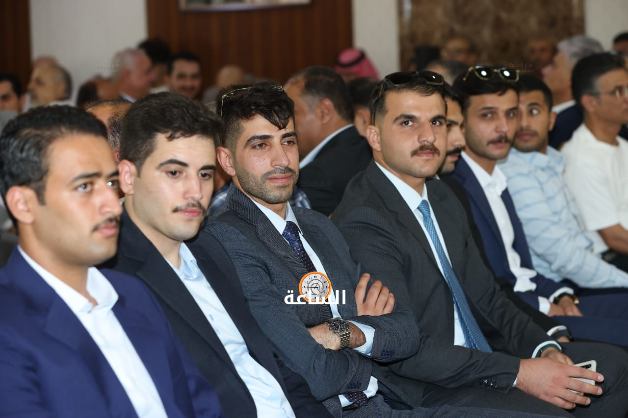 Madar Al-Saa Images 0.5853483717014254