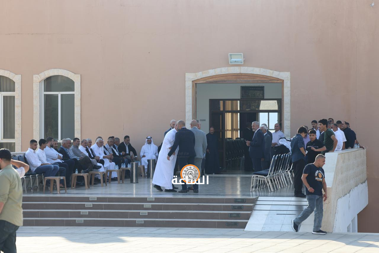 Madar Al-Saa Images 0.34957457474376863