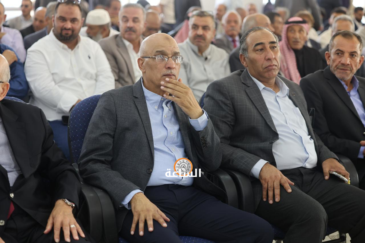 Madar Al-Saa Images 0.5434564351135629