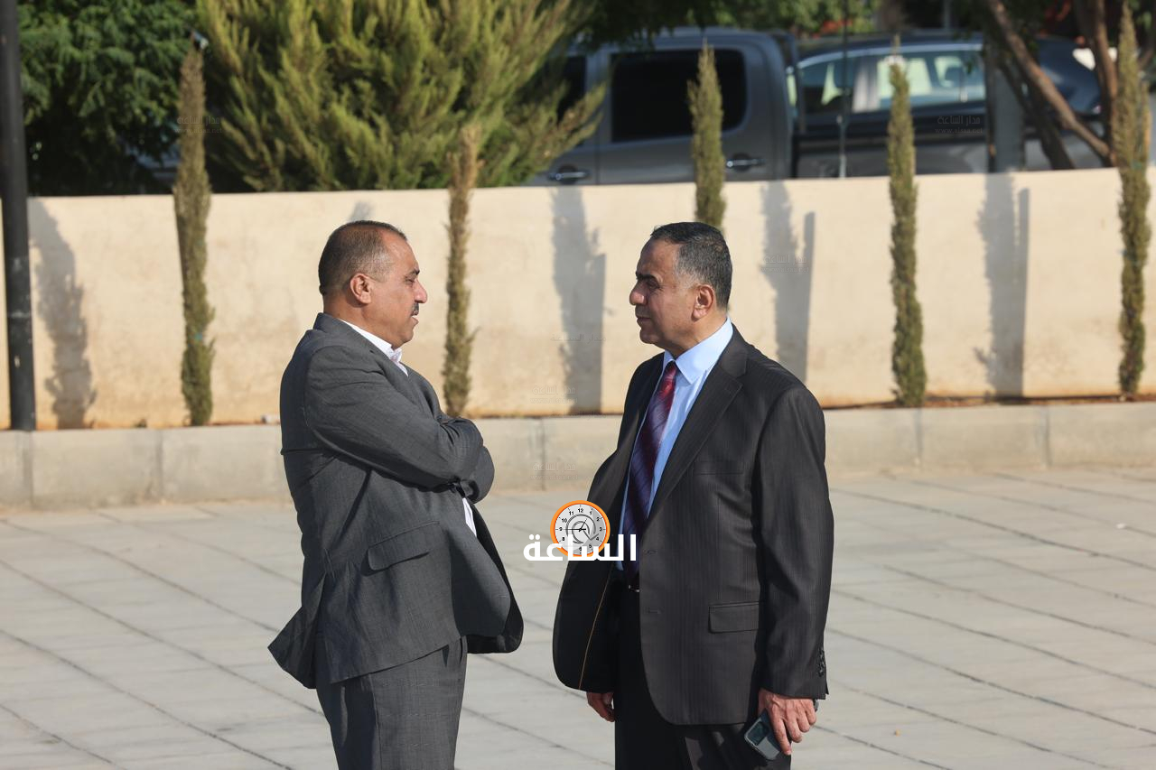 Madar Al-Saa Images 0.14026368125466726