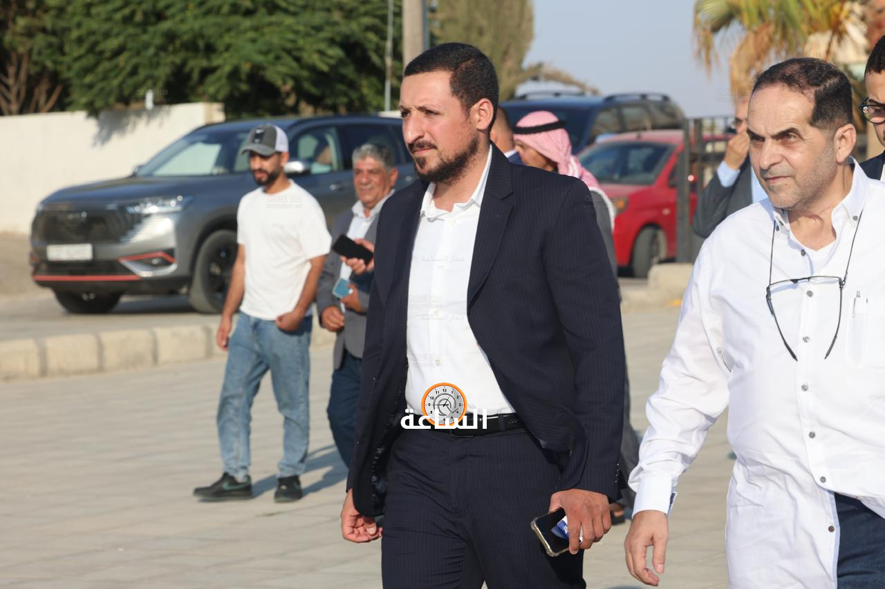 Madar Al-Saa Images 0.5524690576443809