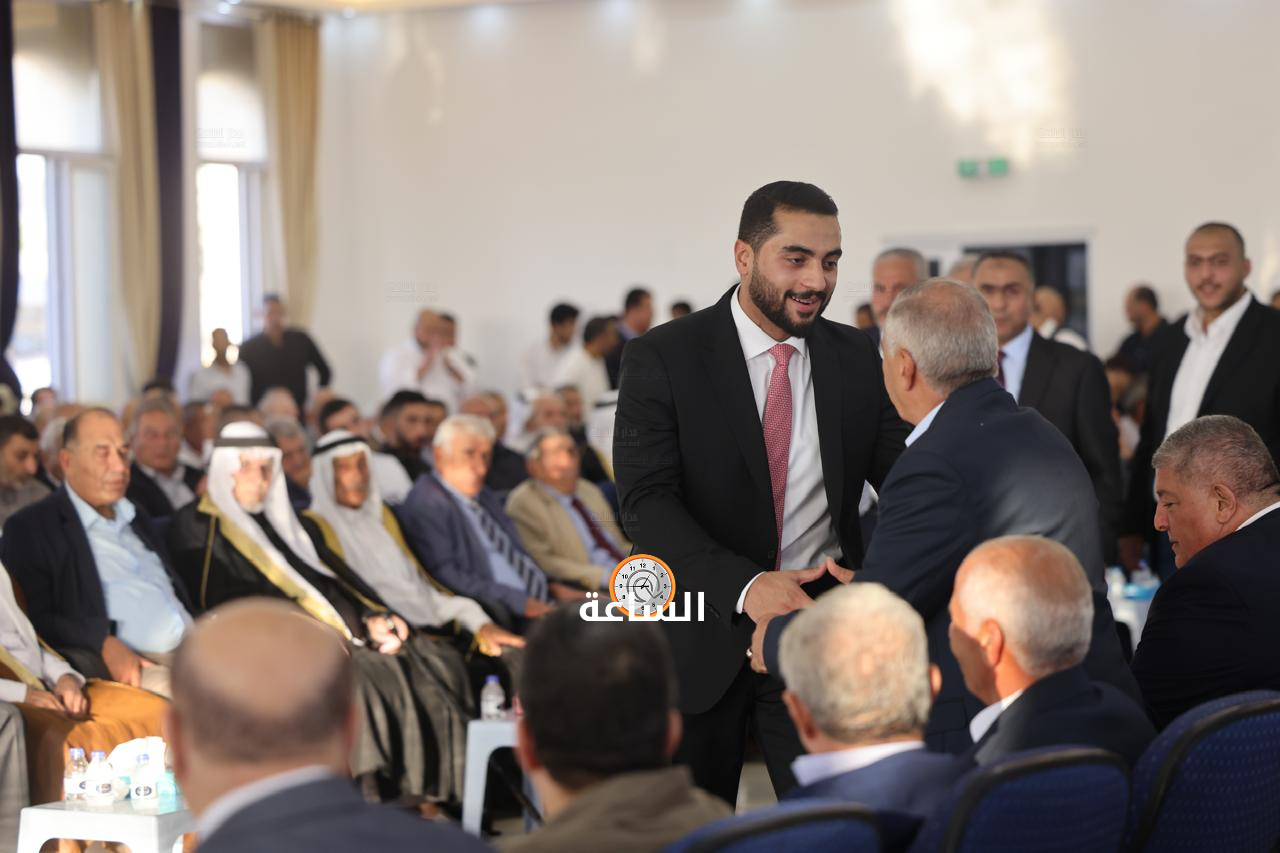 Madar Al-Saa Images 0.8751832722525045