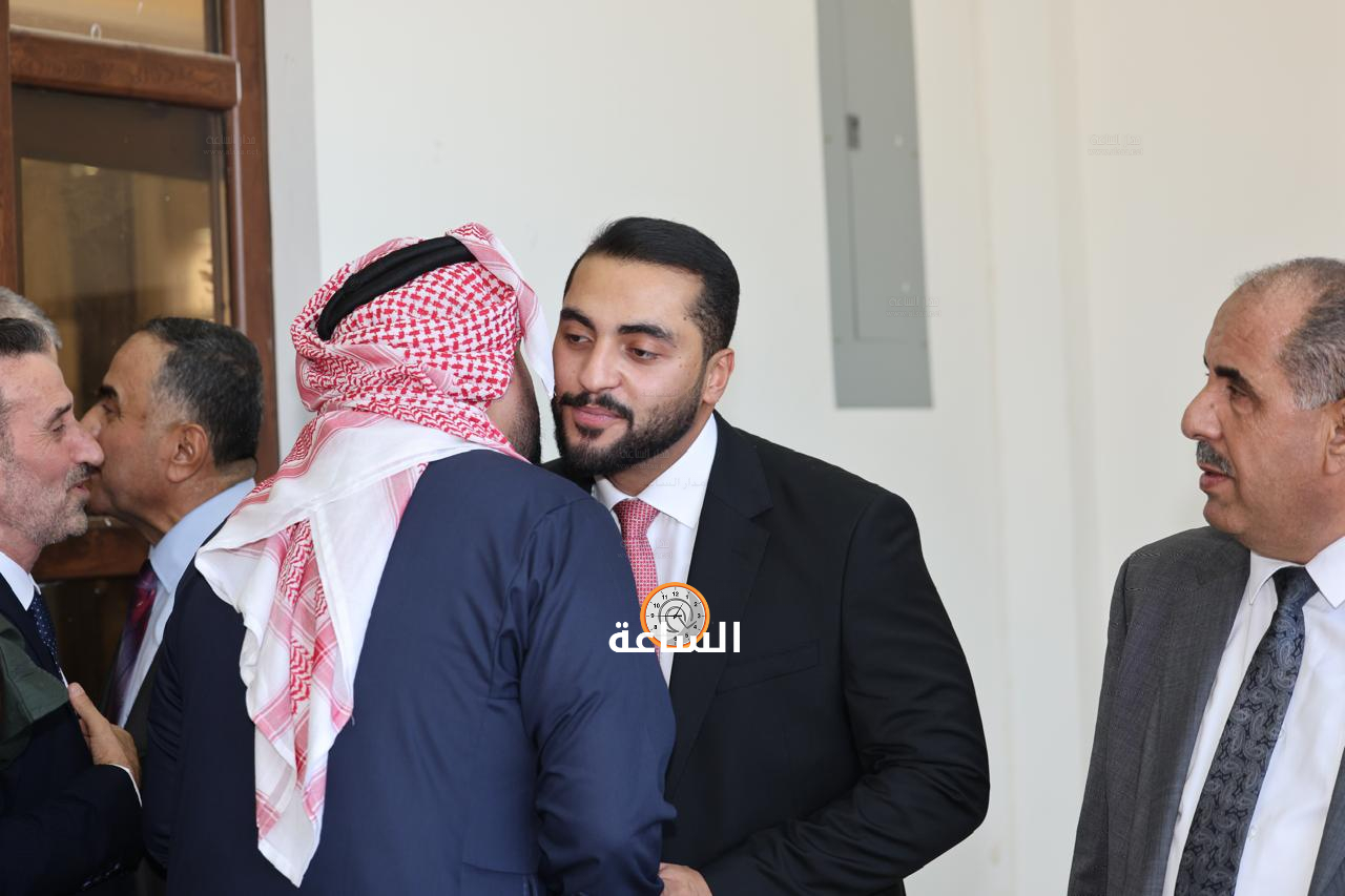 Madar Al-Saa Images 0.6587381051291203