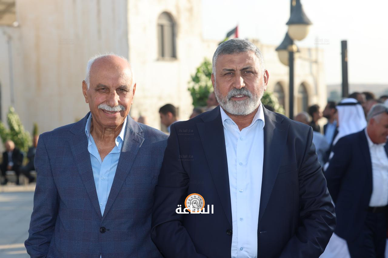 Madar Al-Saa Images 0.2977946346048089