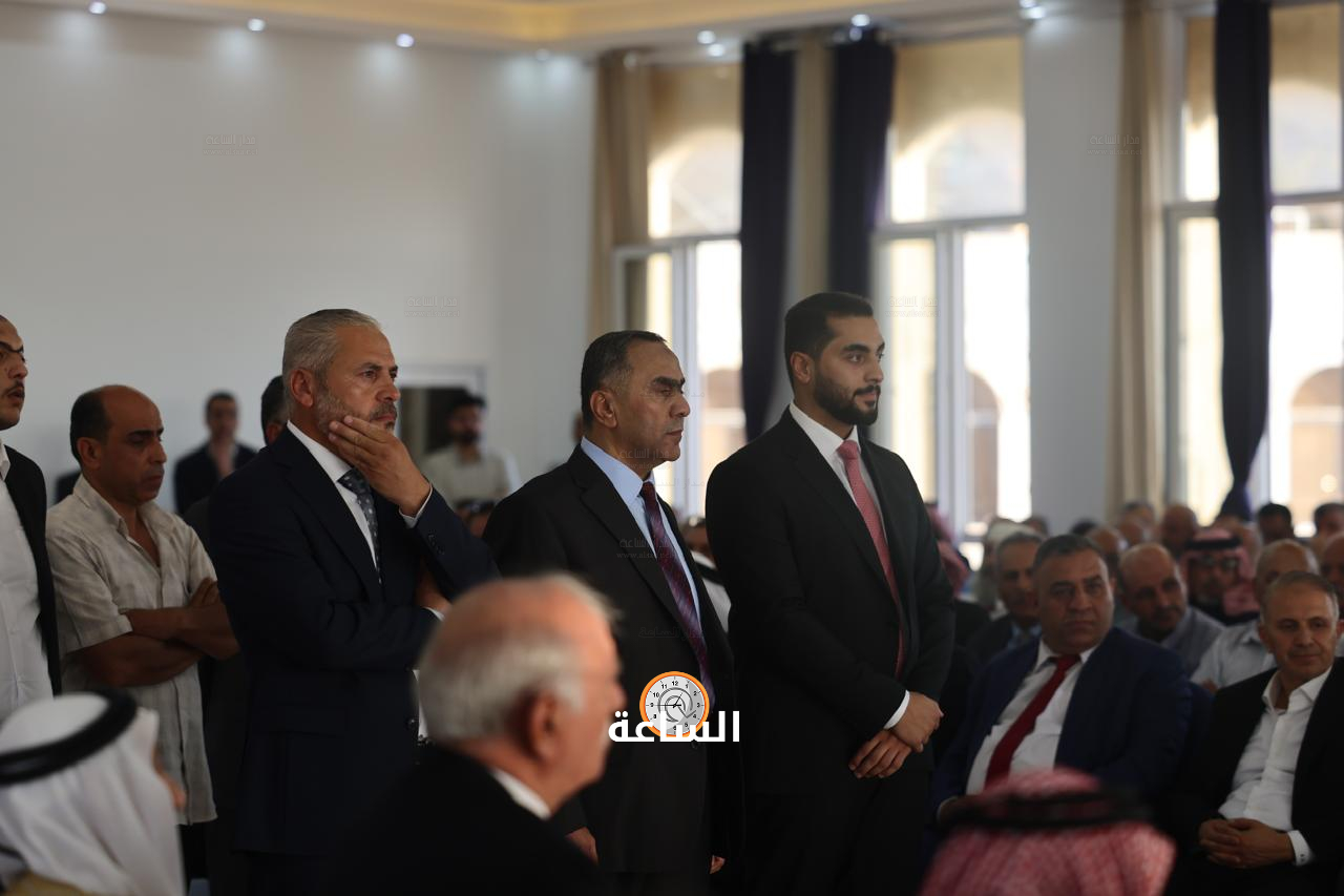 Madar Al-Saa Images 0.34995940332967956
