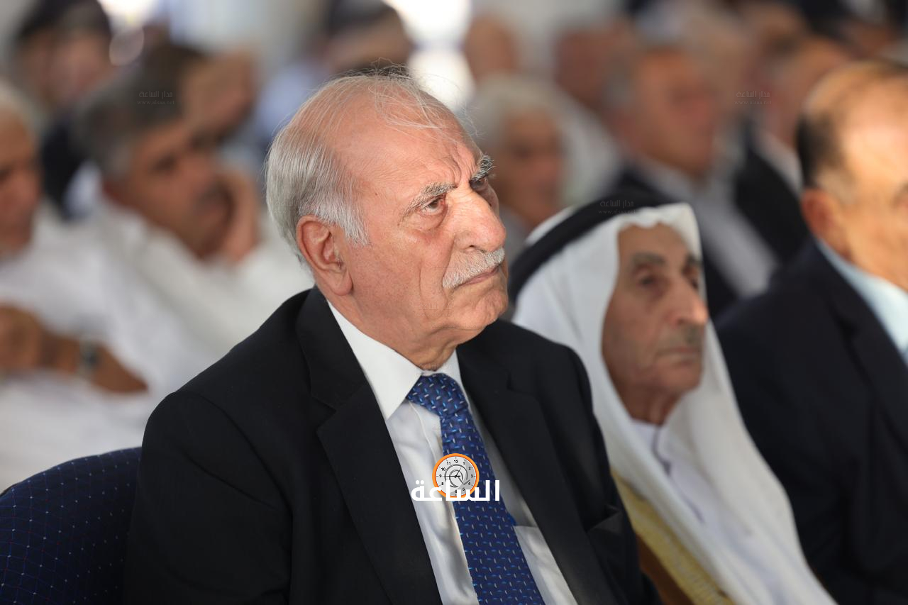 Madar Al-Saa Images 0.41301702603497437