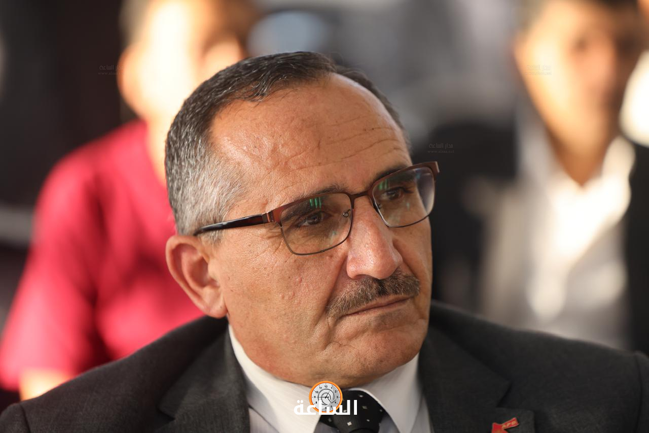 Madar Al-Saa Images 0.19760054326223941