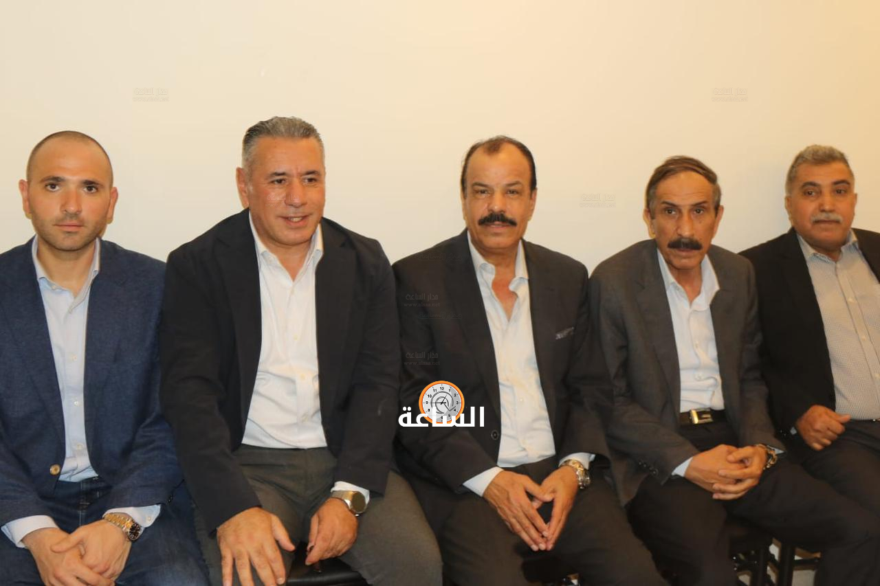 Madar Al-Saa Images 0.4419517488155402