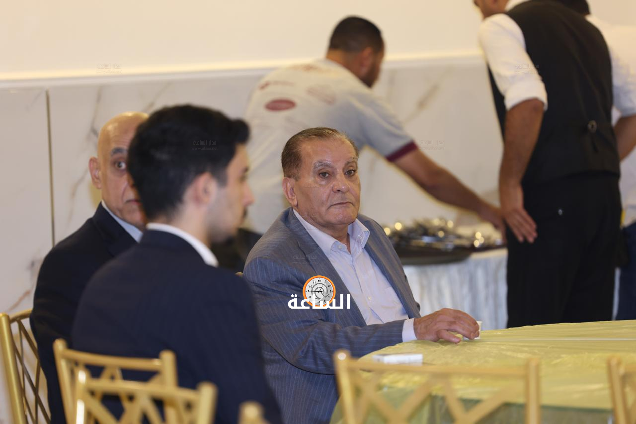 Madar Al-Saa Images 0.38855708507785613