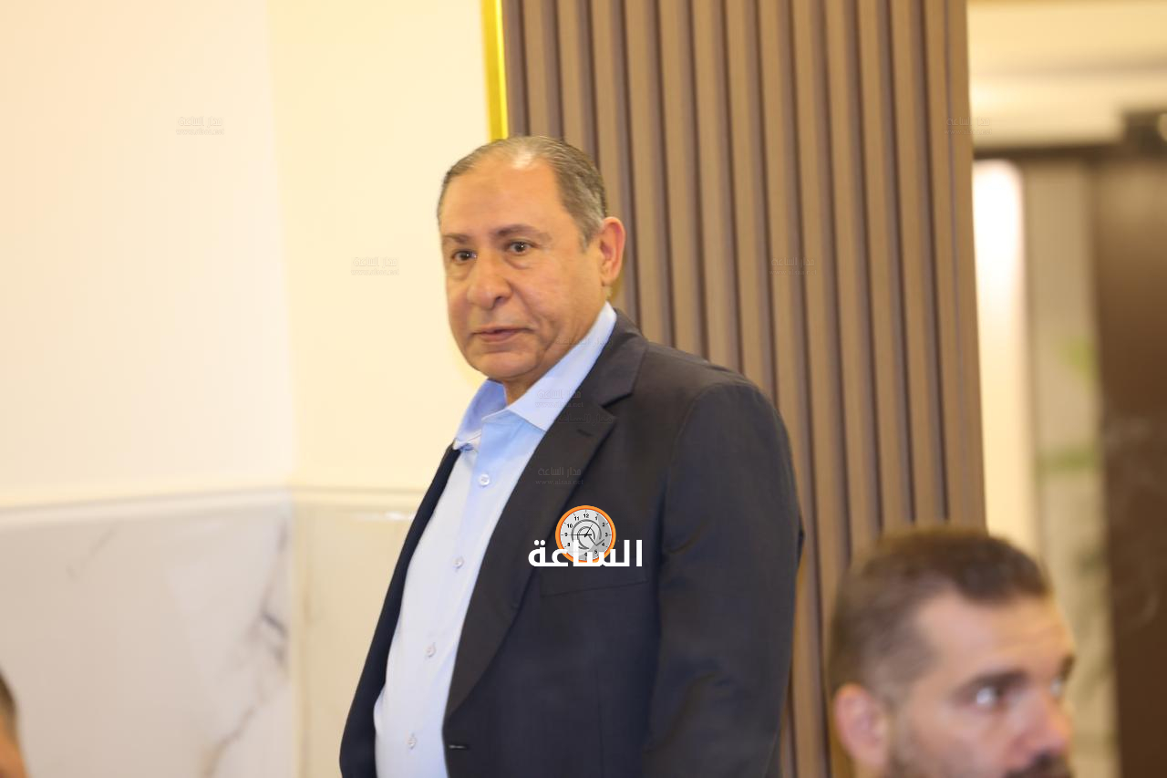 Madar Al-Saa Images 0.55844538256096