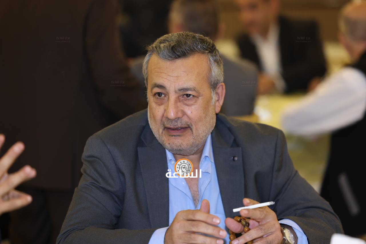 Madar Al-Saa Images 0.5530381869861012