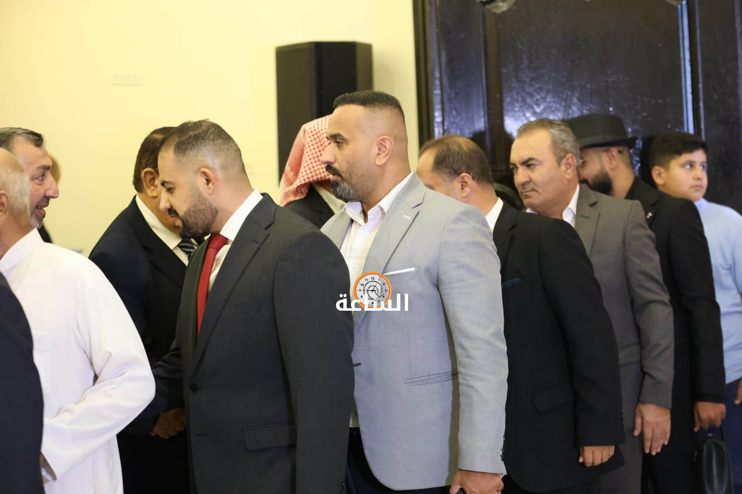 Madar Al-Saa Images 0.506181342204731